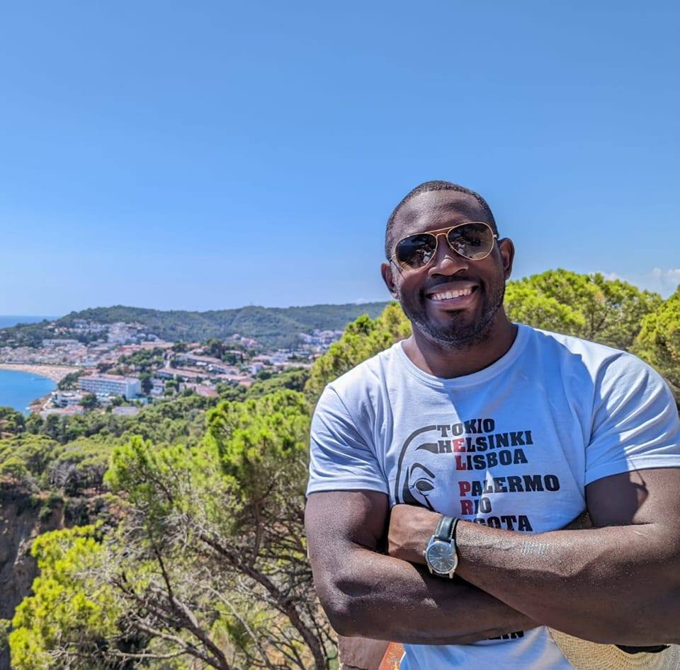 My experience using topical finasteride+minoxidil spray