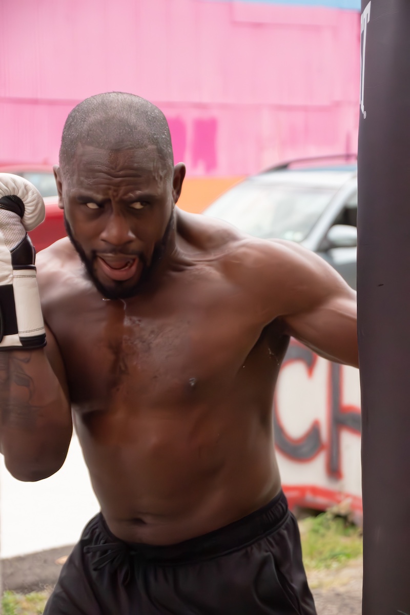 Ed Latimore hitting the bag