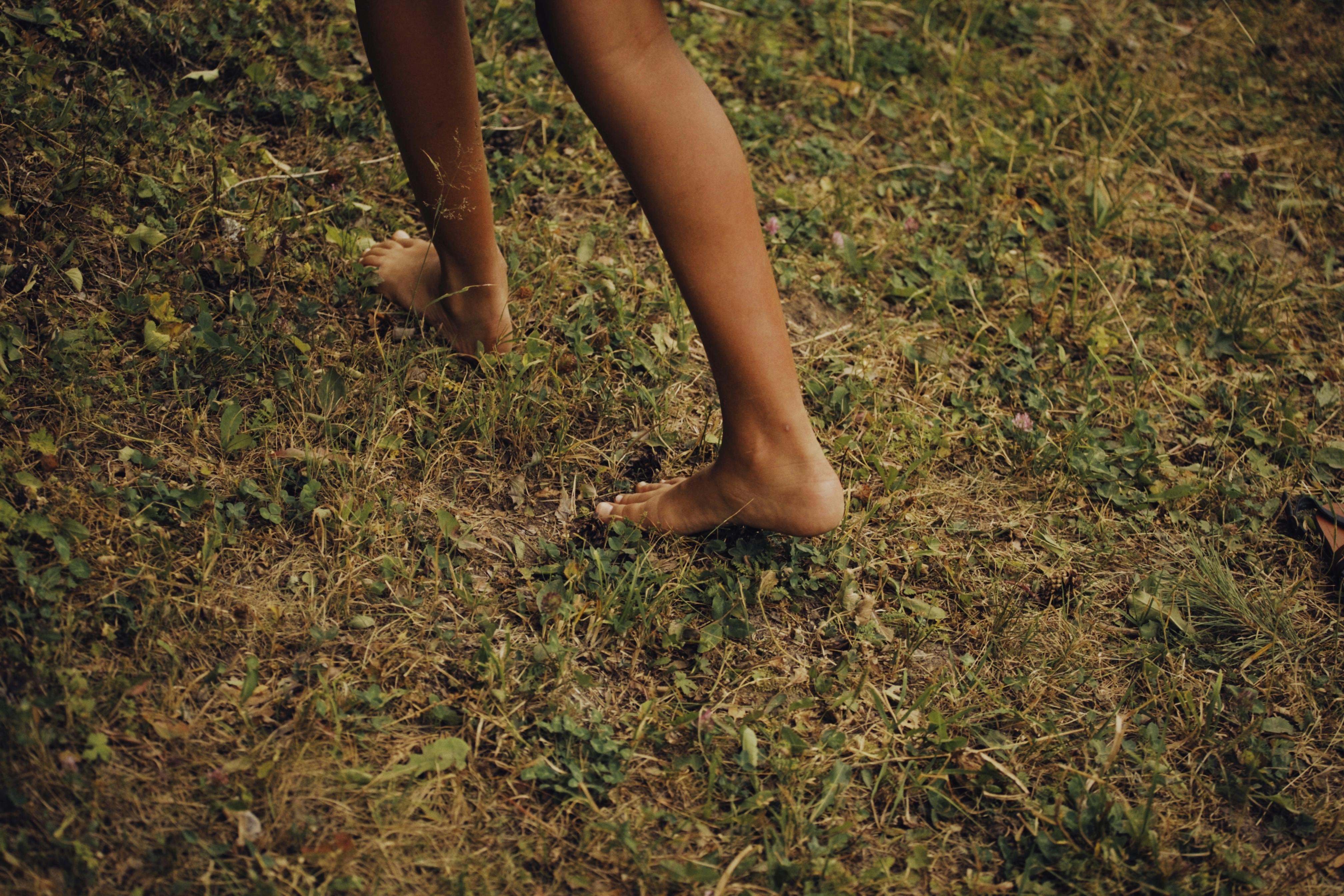 What is Earthing—The Science of How Grounding Works
