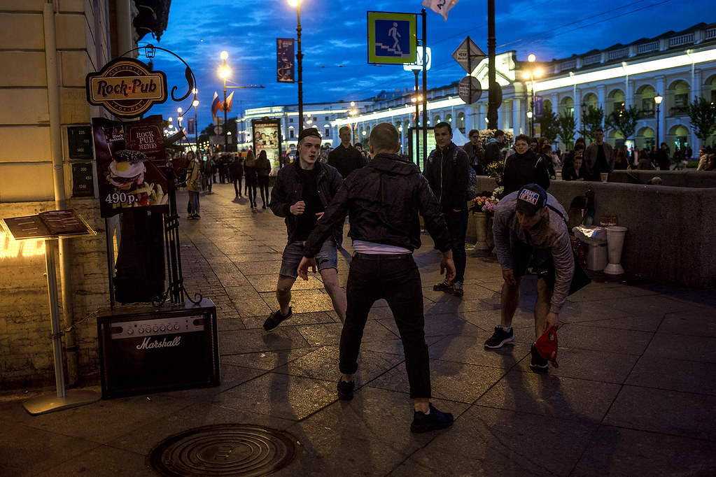 How to avoid a street fight, and what to do if you can't